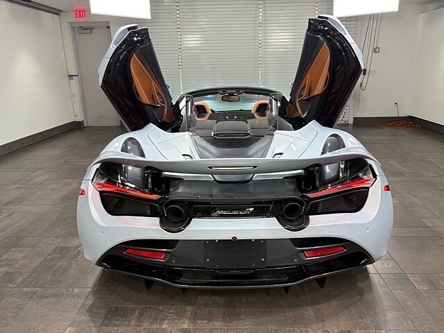 720S