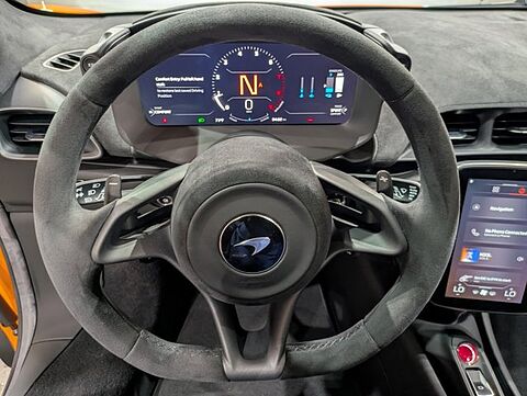 mclaren-vehicle-image
