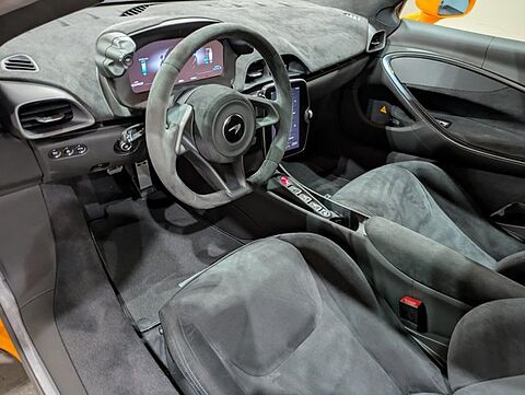 mclaren-vehicle-image