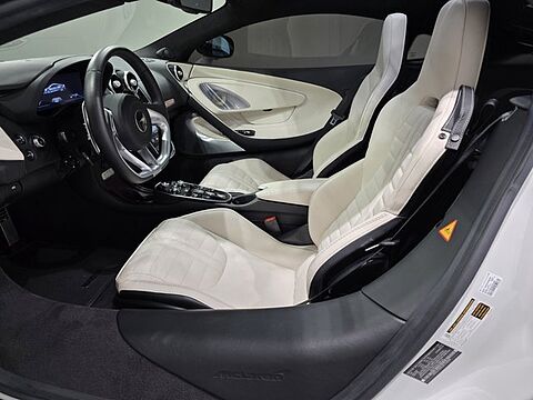 mclaren-vehicle-image