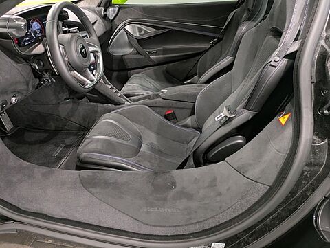 mclaren-vehicle-image