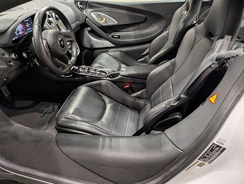 mclaren-vehicle-image