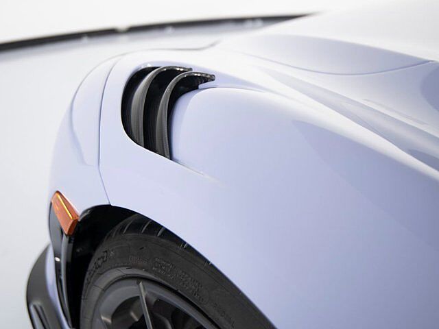 765LT