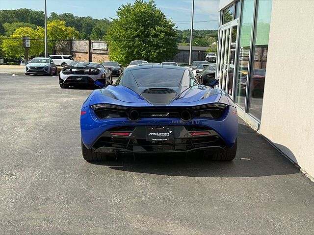 720S