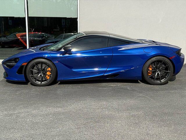 720S