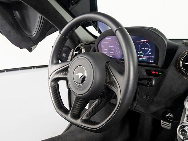 720S