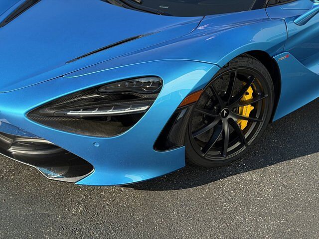 720S