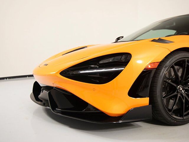 765LT