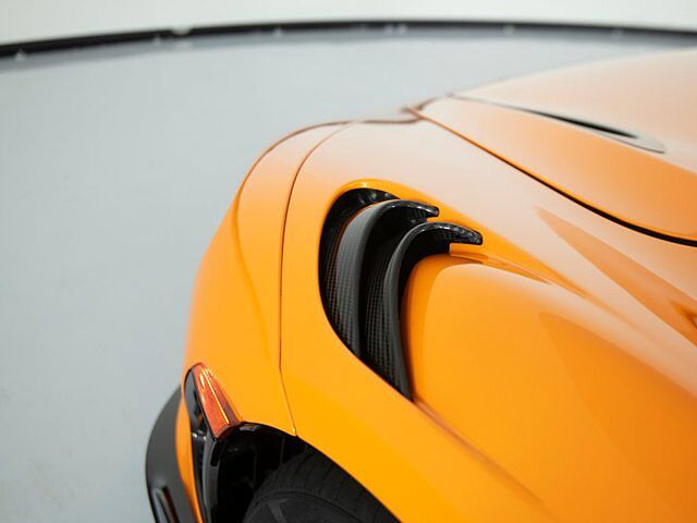 765LT