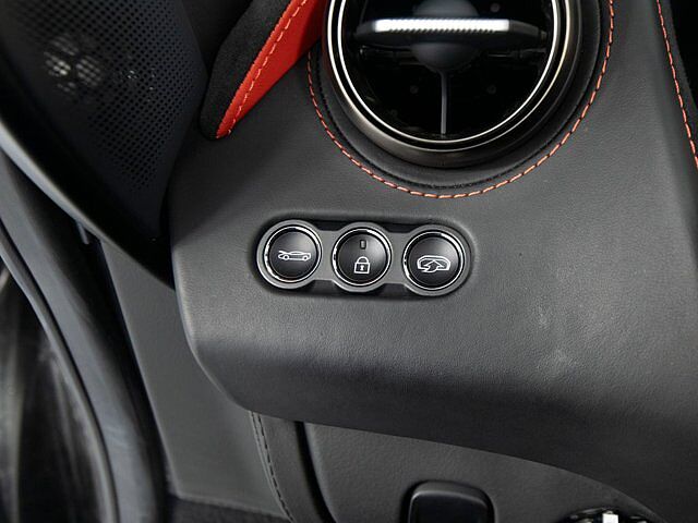 720S