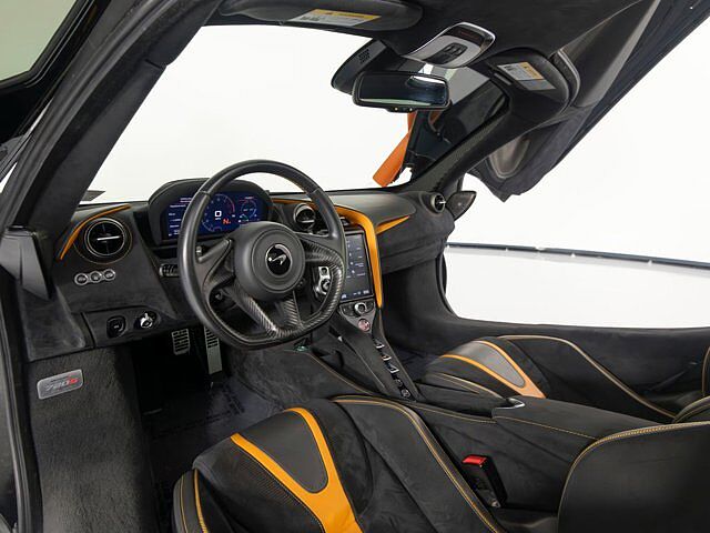 720S