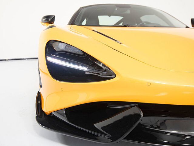 765LT