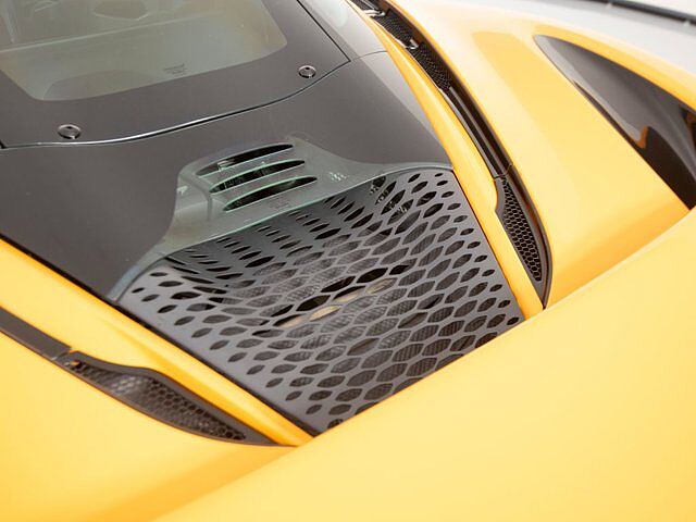 765LT