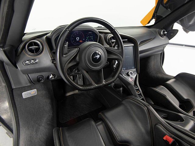 765LT