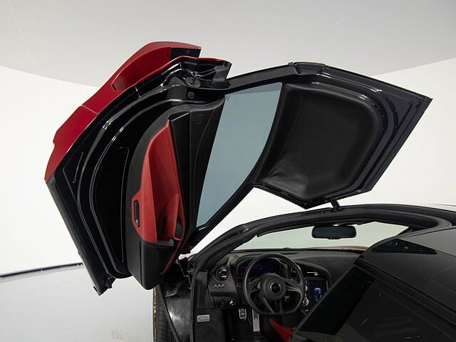 720S