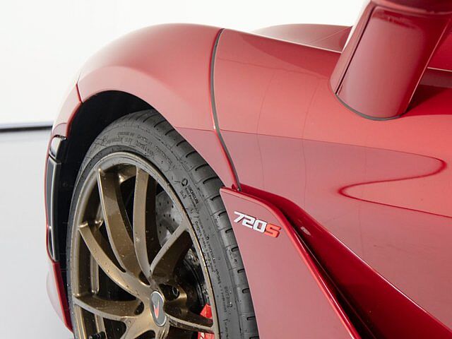 720S
