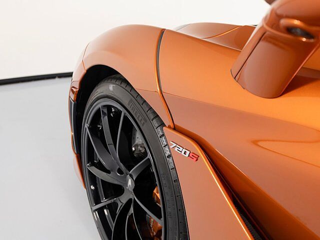 720S