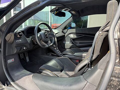mclaren-vehicle-image