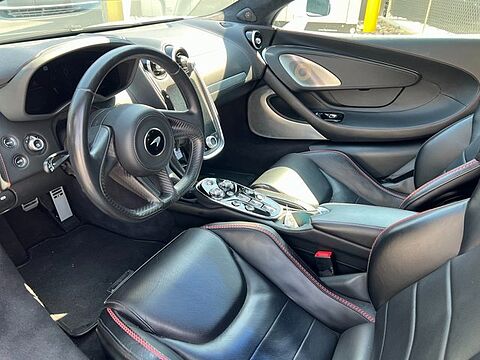 mclaren-vehicle-image