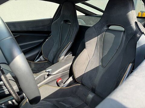 mclaren-vehicle-image