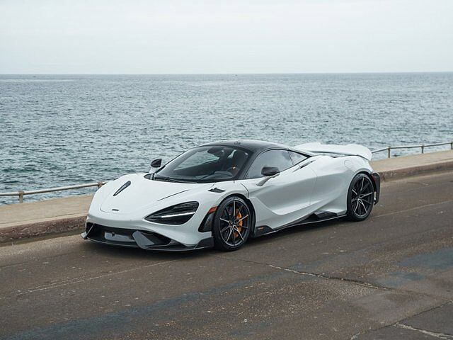 765LT - 765LT -