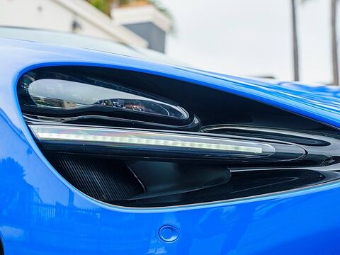 mclaren-vehicle-image