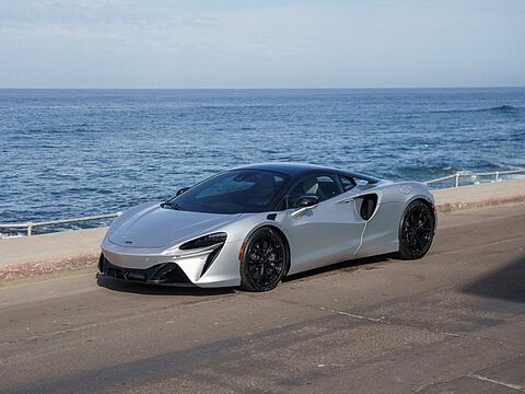 mclaren-vehicle-image