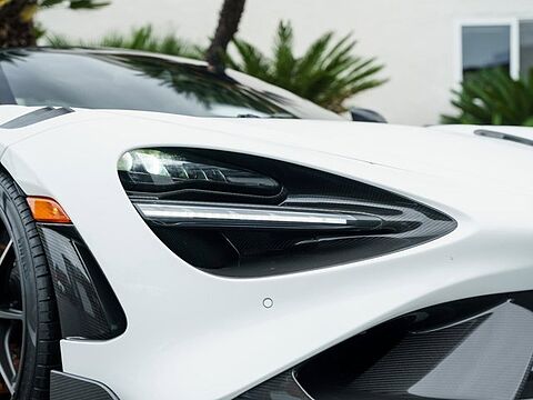mclaren-vehicle-image