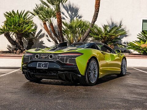 mclaren-vehicle-image