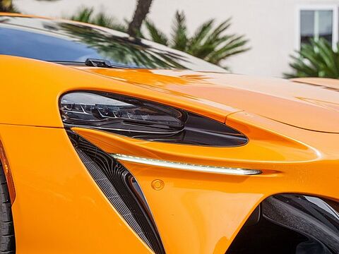 mclaren-vehicle-image