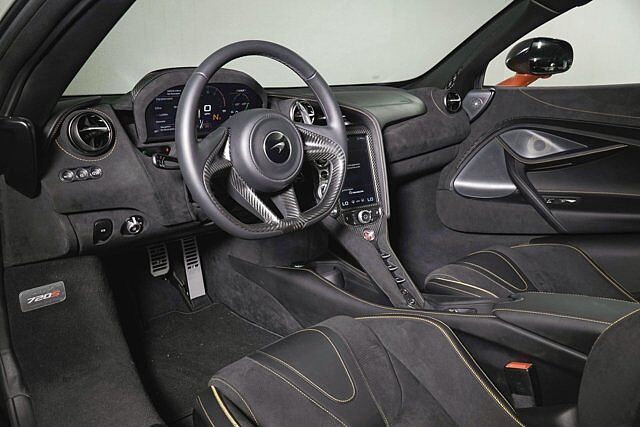 720S