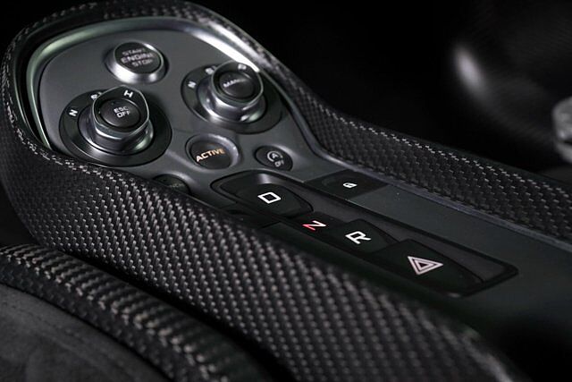 620R