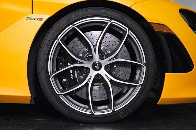 720S