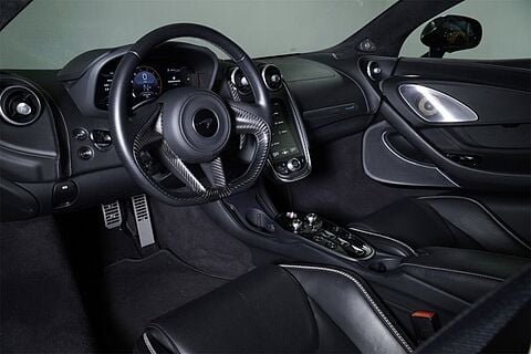 mclaren-vehicle-image