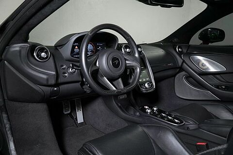 mclaren-vehicle-image