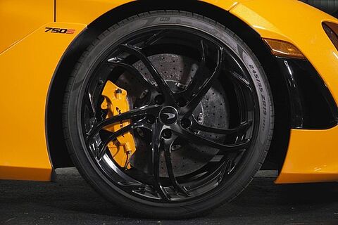 mclaren-vehicle-image