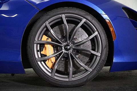 mclaren-vehicle-image