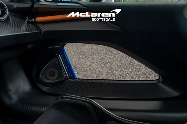 McLaren Senna
