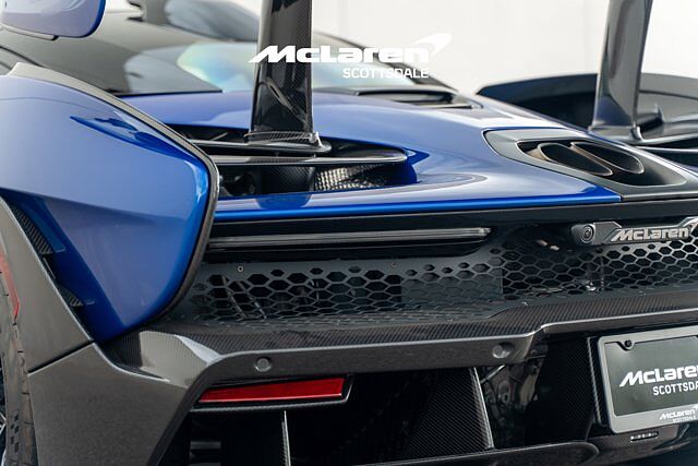 McLaren Senna