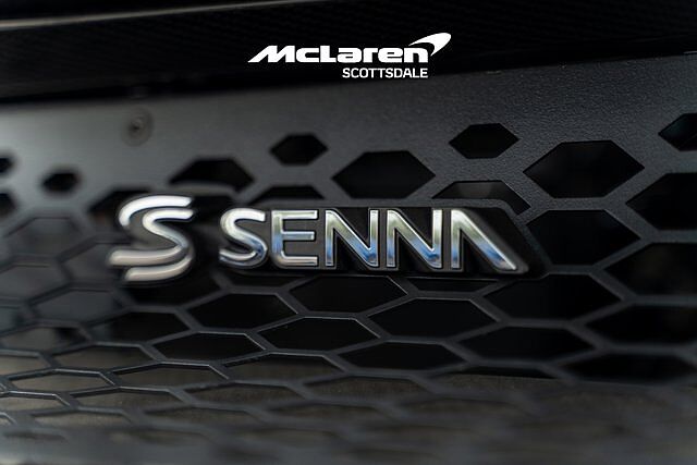 McLaren Senna