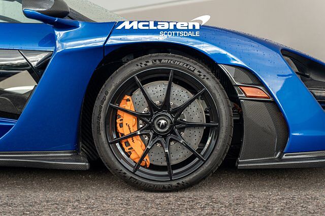 McLaren Senna
