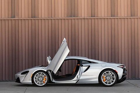 mclaren-vehicle-image