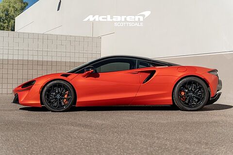 mclaren-vehicle-image