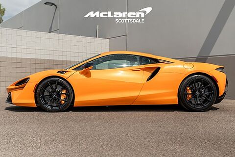 mclaren-vehicle-image