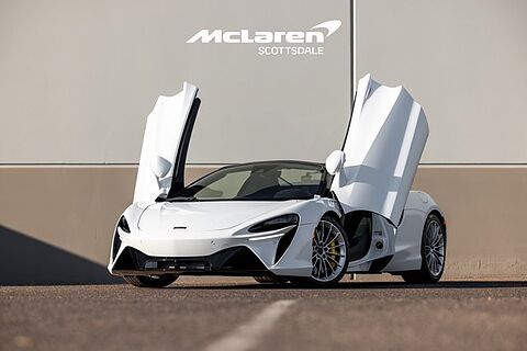 mclaren-vehicle-image