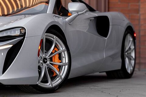 mclaren-vehicle-image