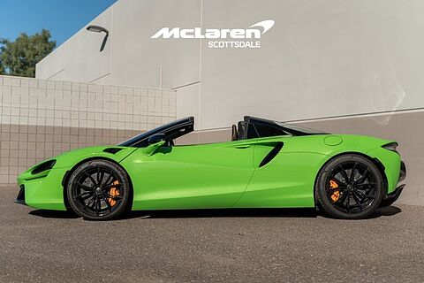 mclaren-vehicle-image