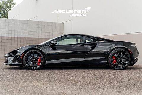 mclaren-vehicle-image