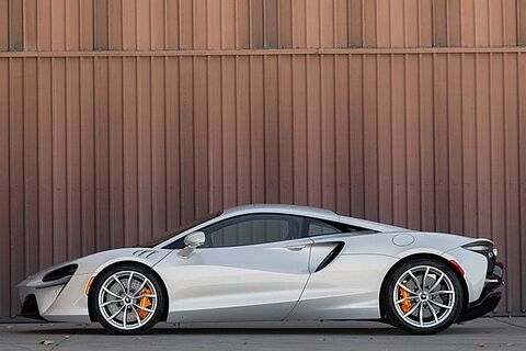 mclaren-vehicle-image