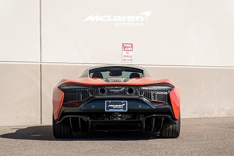 mclaren-vehicle-image